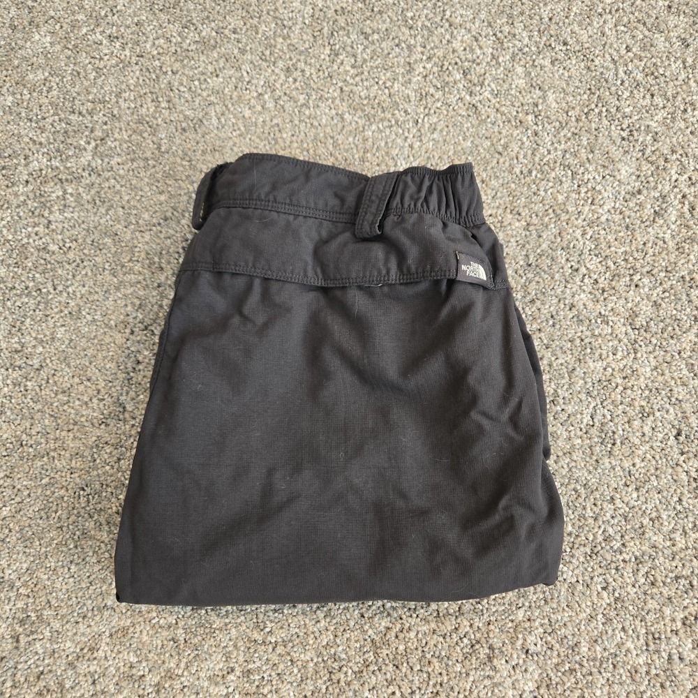 The‎ North Face Mens Hiking Cargo Shorts  Size Medium  Dark Gray Flashdry